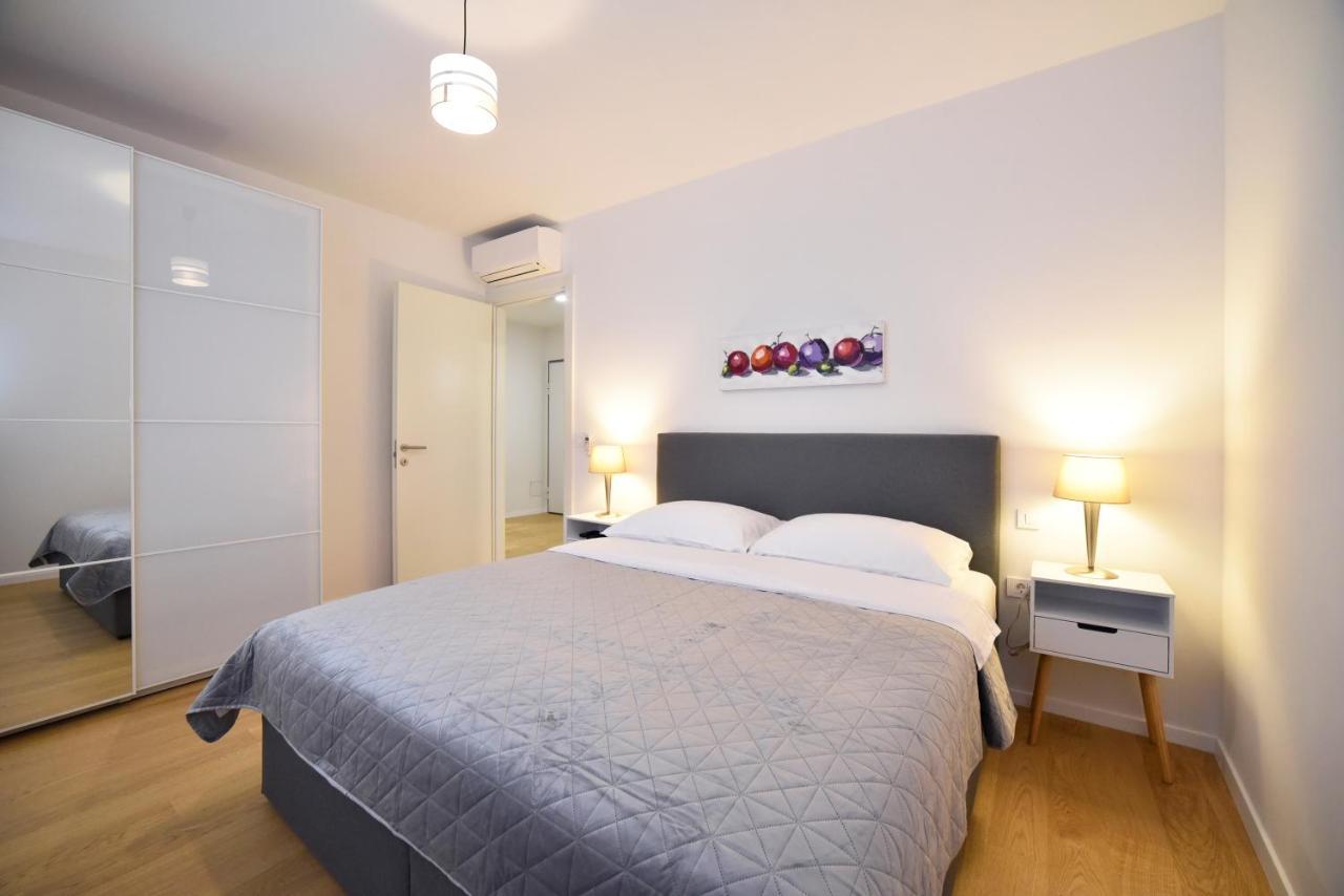 Ophelia Apartment With Parking Zagreb Exterior foto